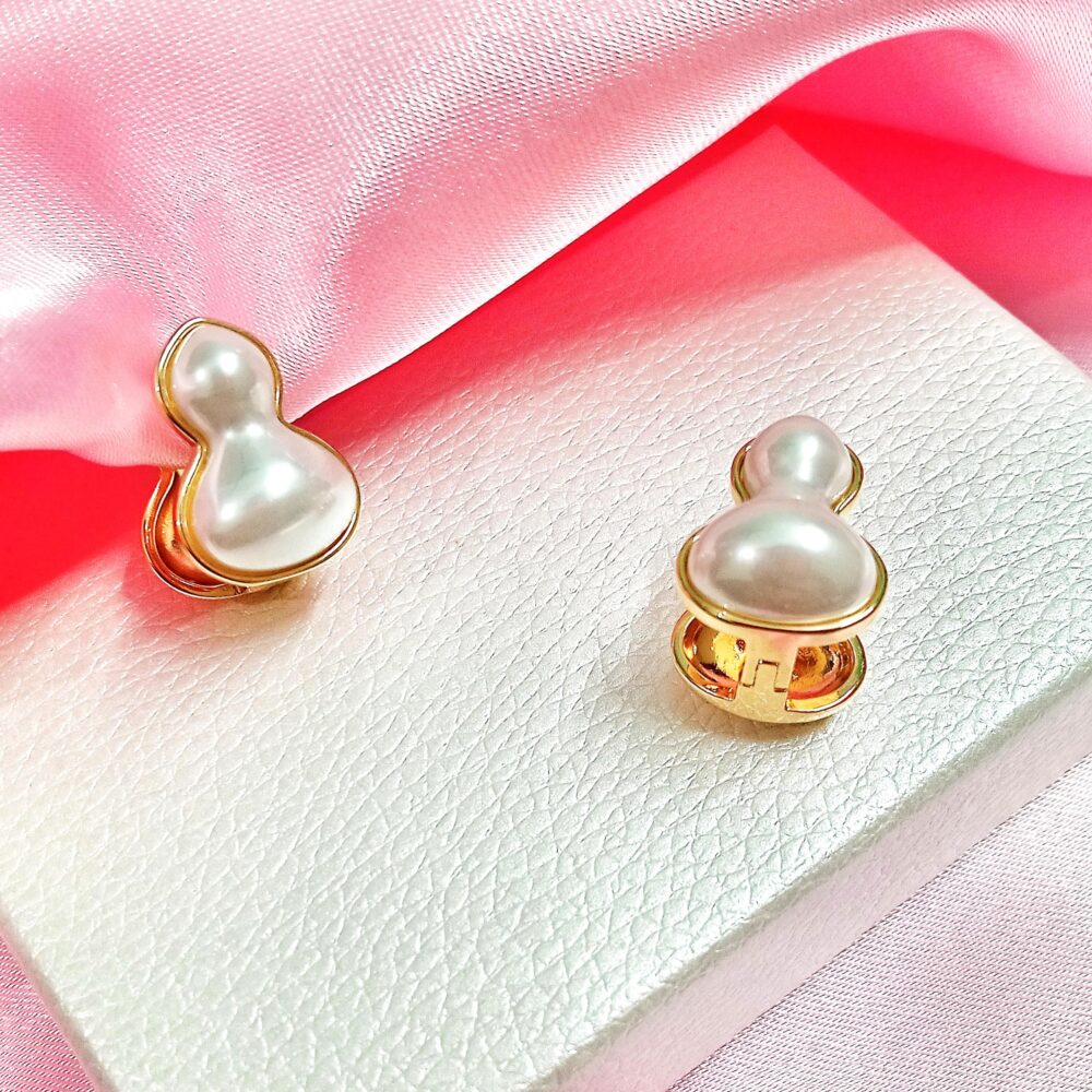 Dani Pearl Earrings