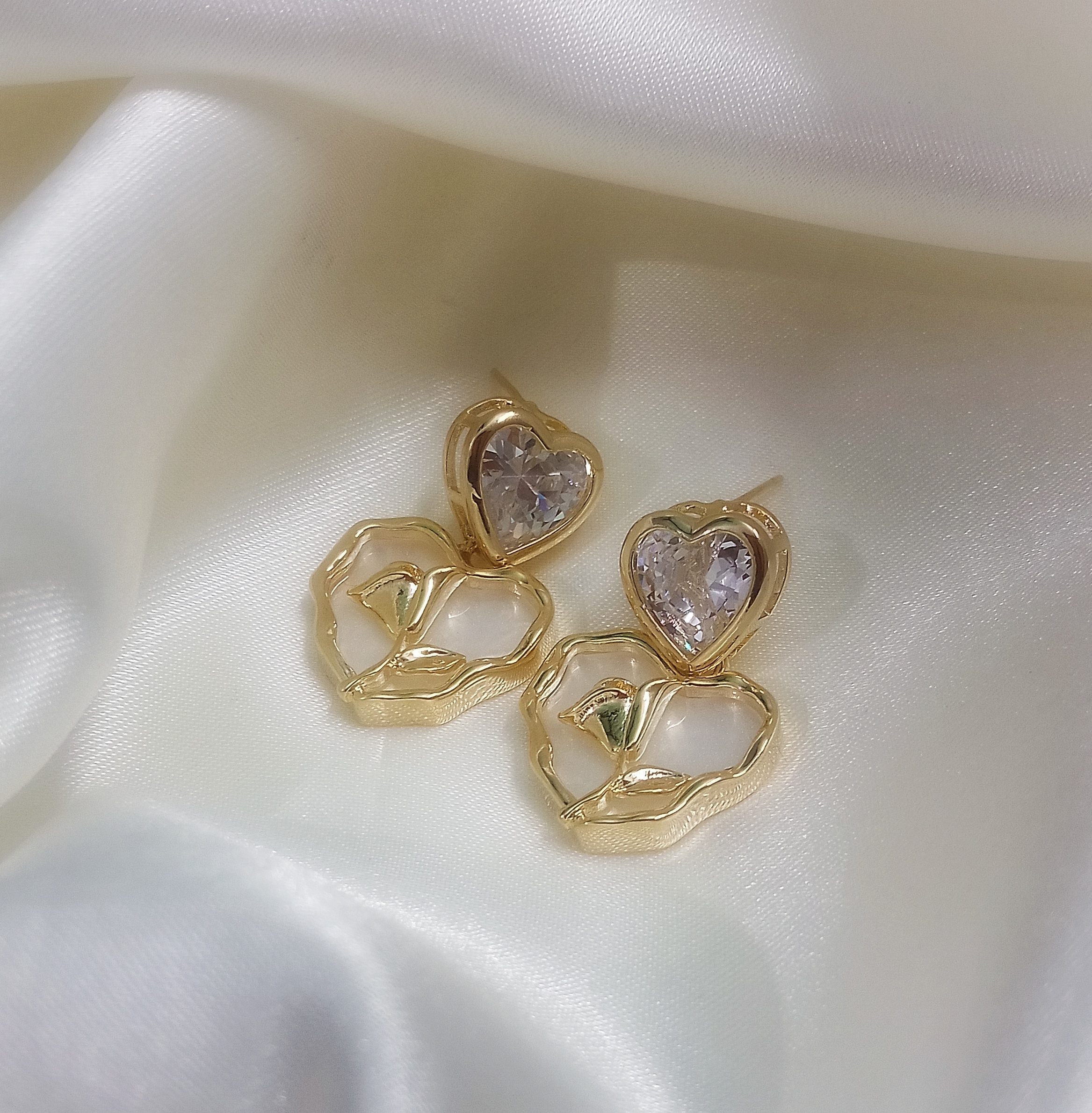 MOP Heart Drop Earrings - Image 2