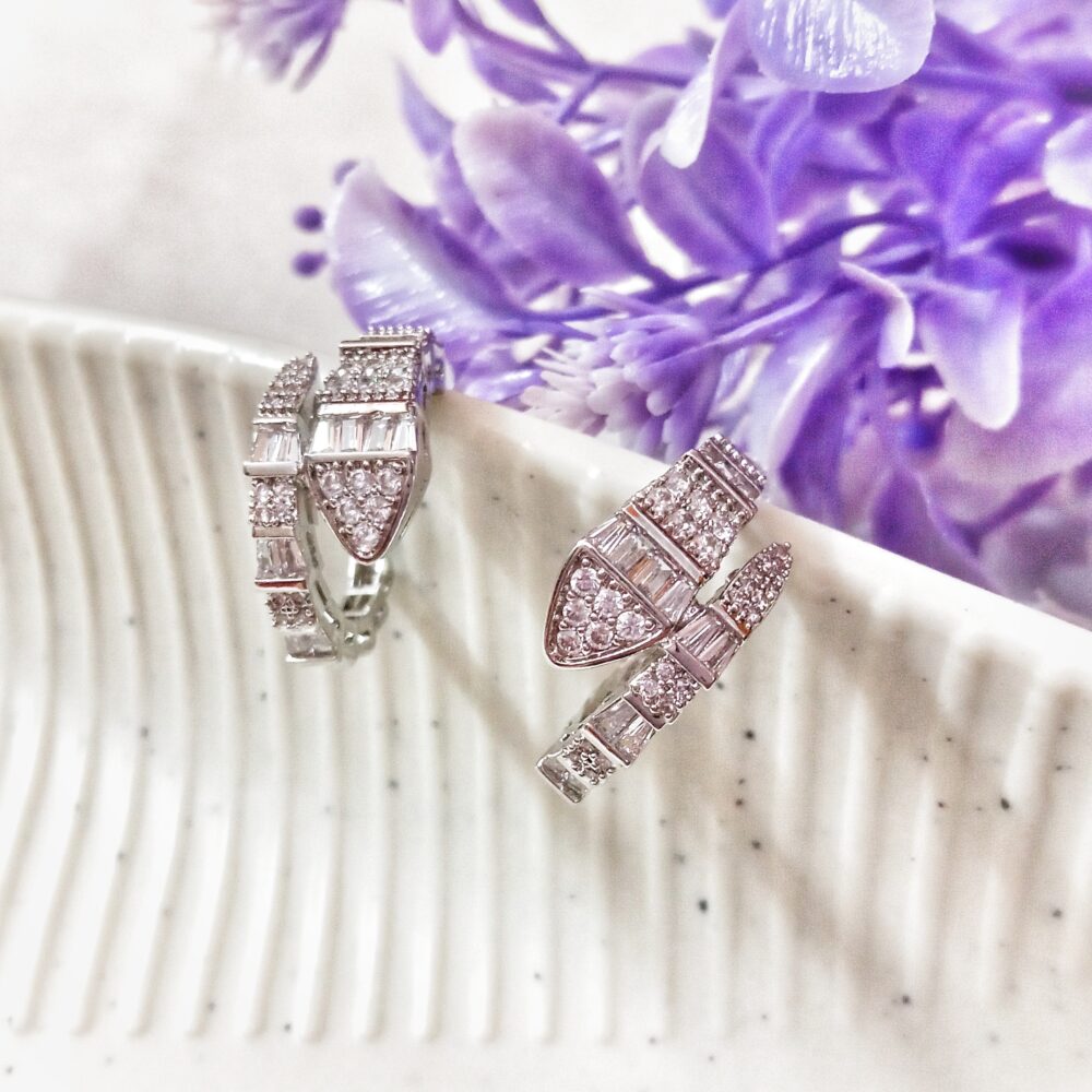 Serpentine Hoops (Silver)