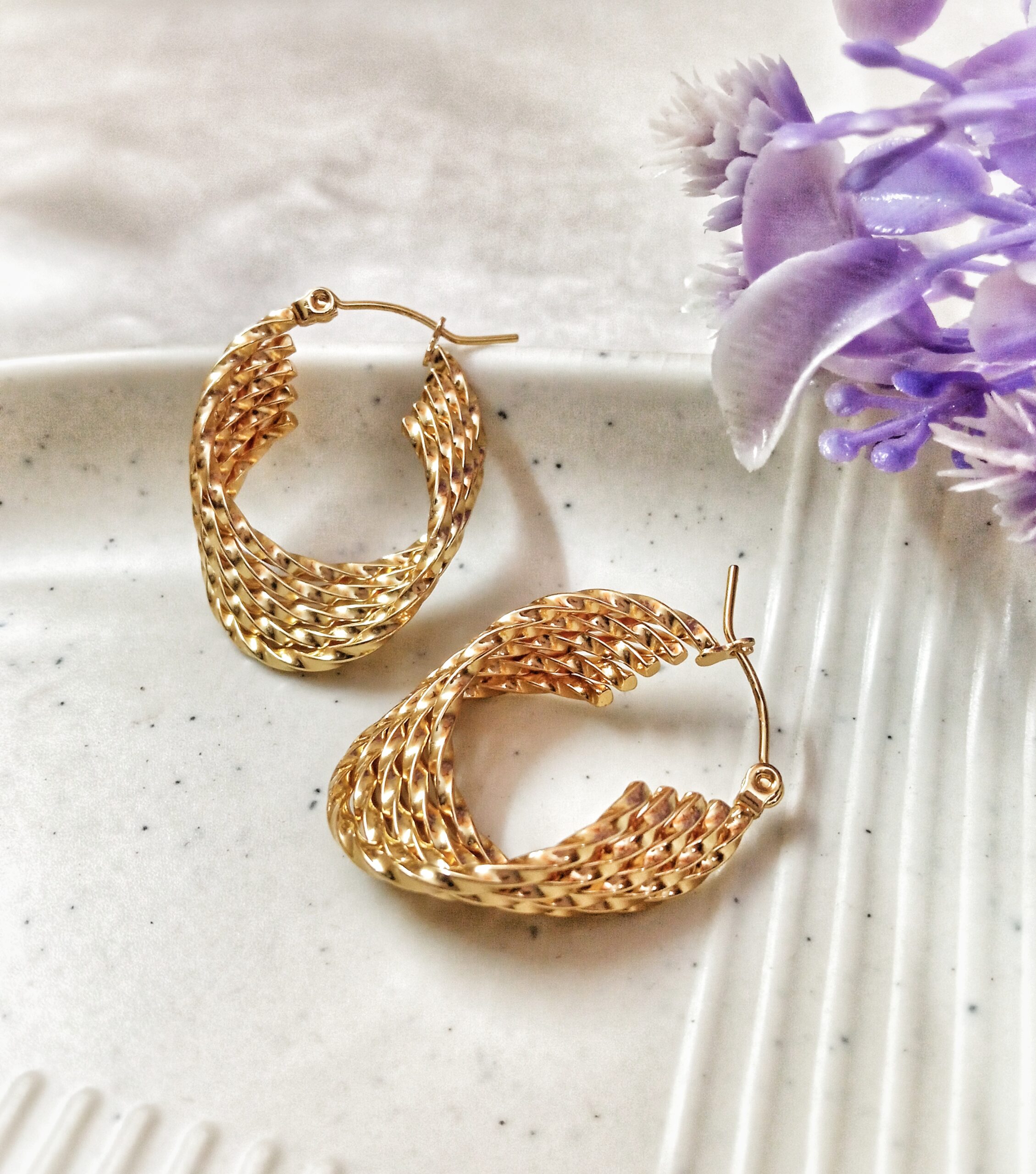 Twist & Glow - Image 3